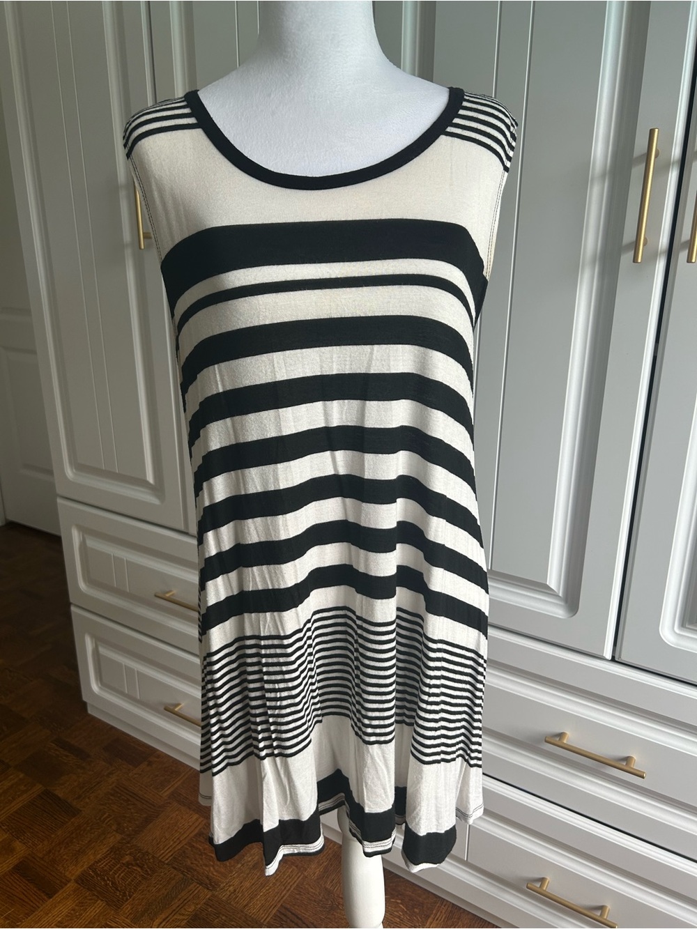 Black and Cream Striped Sleeveless Long T-Shirt
